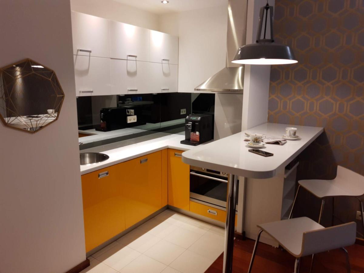 Klimatyzowany apartament przy Dworcu Głównym Cracovia Exterior foto