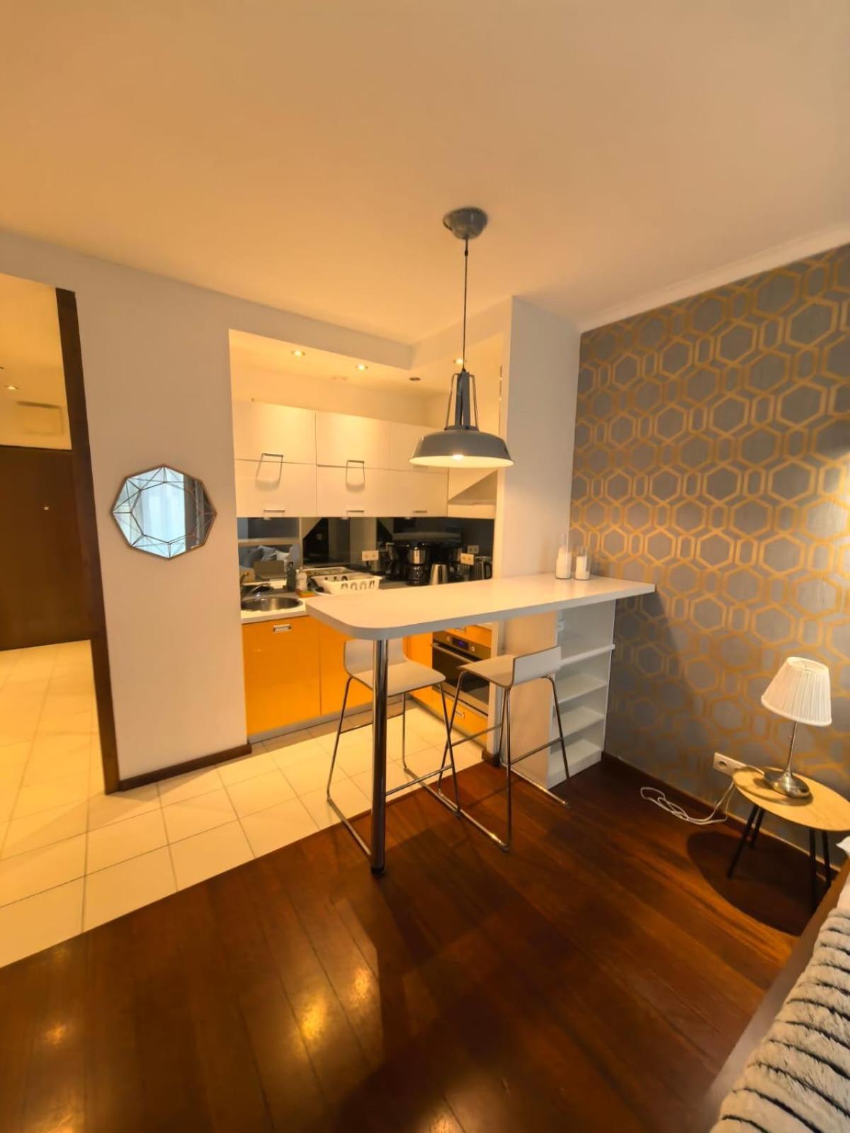 Klimatyzowany apartament przy Dworcu Głównym Cracovia Exterior foto